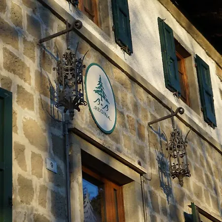 B B Regina Bed & Breakfast